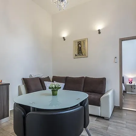 아파트 Ivan I Toma *